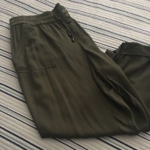 Natural Reflections crop pants large